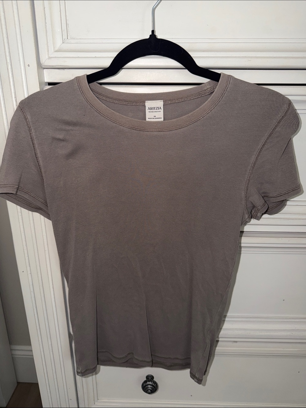 Aritzia Taupe Ribbed Crewneck Tee - Women's